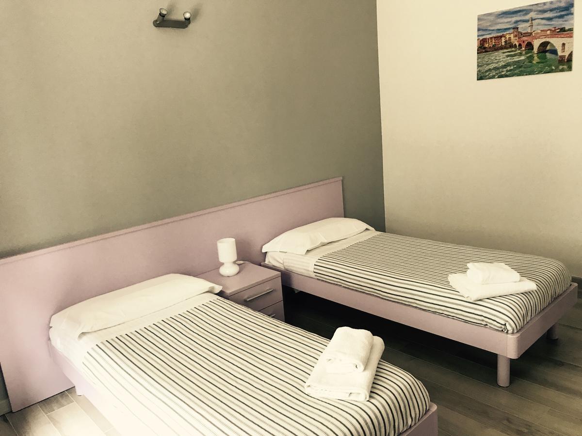 Simoni 10 Hotel Verona Kültér fotó